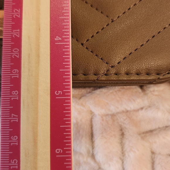 Bebe crossbody - Picture 6 of 7